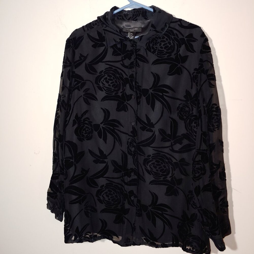 SilkLand Floral Burnout Velvet Button Closure Long Sleeve Blouse Black Size 1X